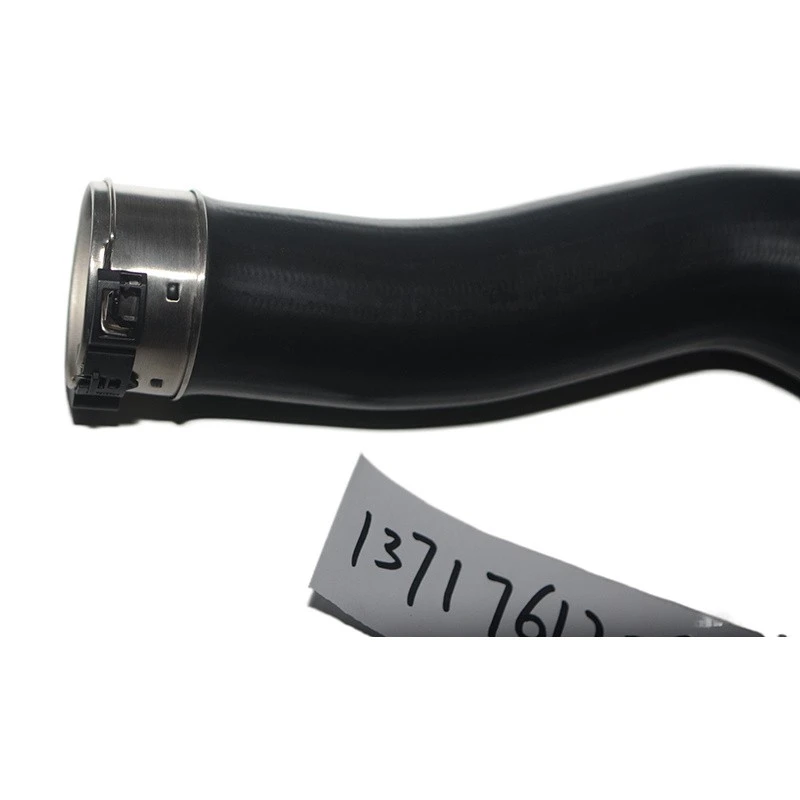 Land Rover Intercooler Air Hose OE# LR076845 Land Rover Intercooler Air Hose OE# LR076845