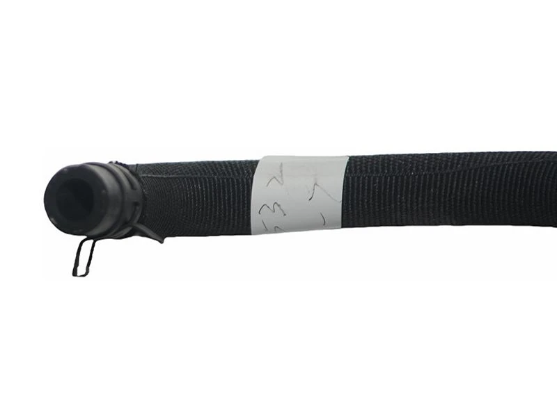 Range Rover OE number LR174183 coolant hose