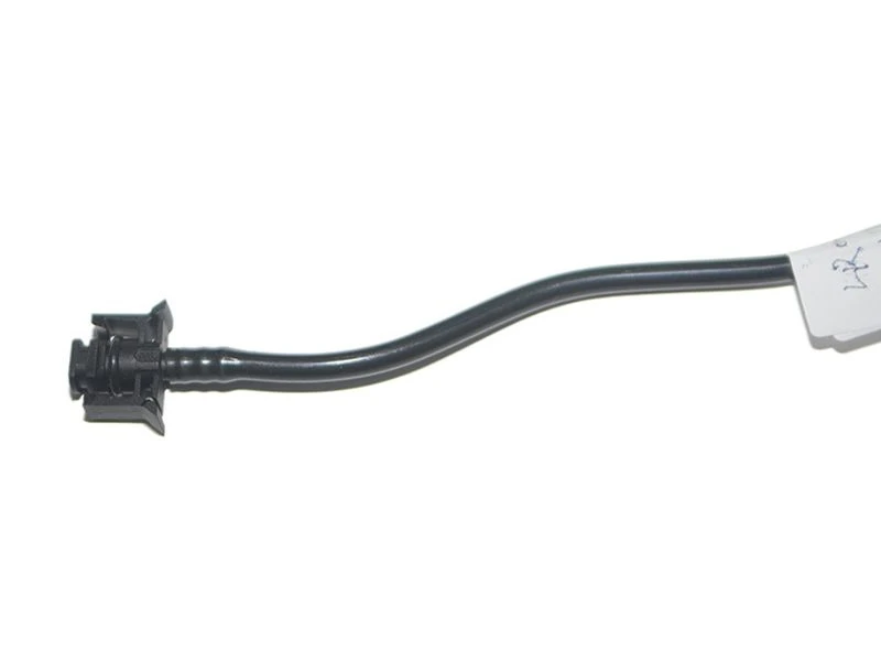 hi995BMW secondary water bottle hose OE No